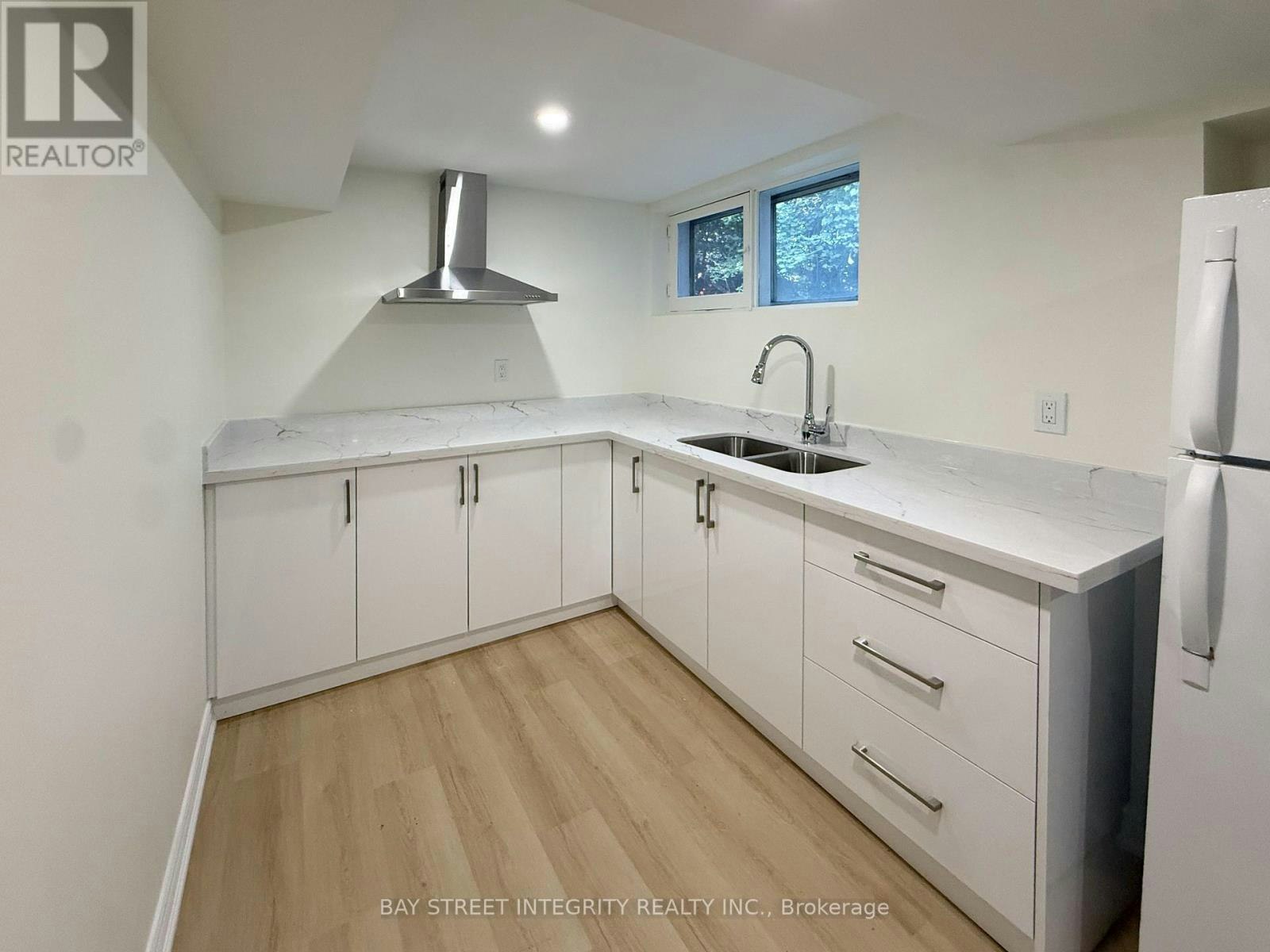 LOWER-40 Rippleton Road, Toronto, ON, M3B 1H6 - 5