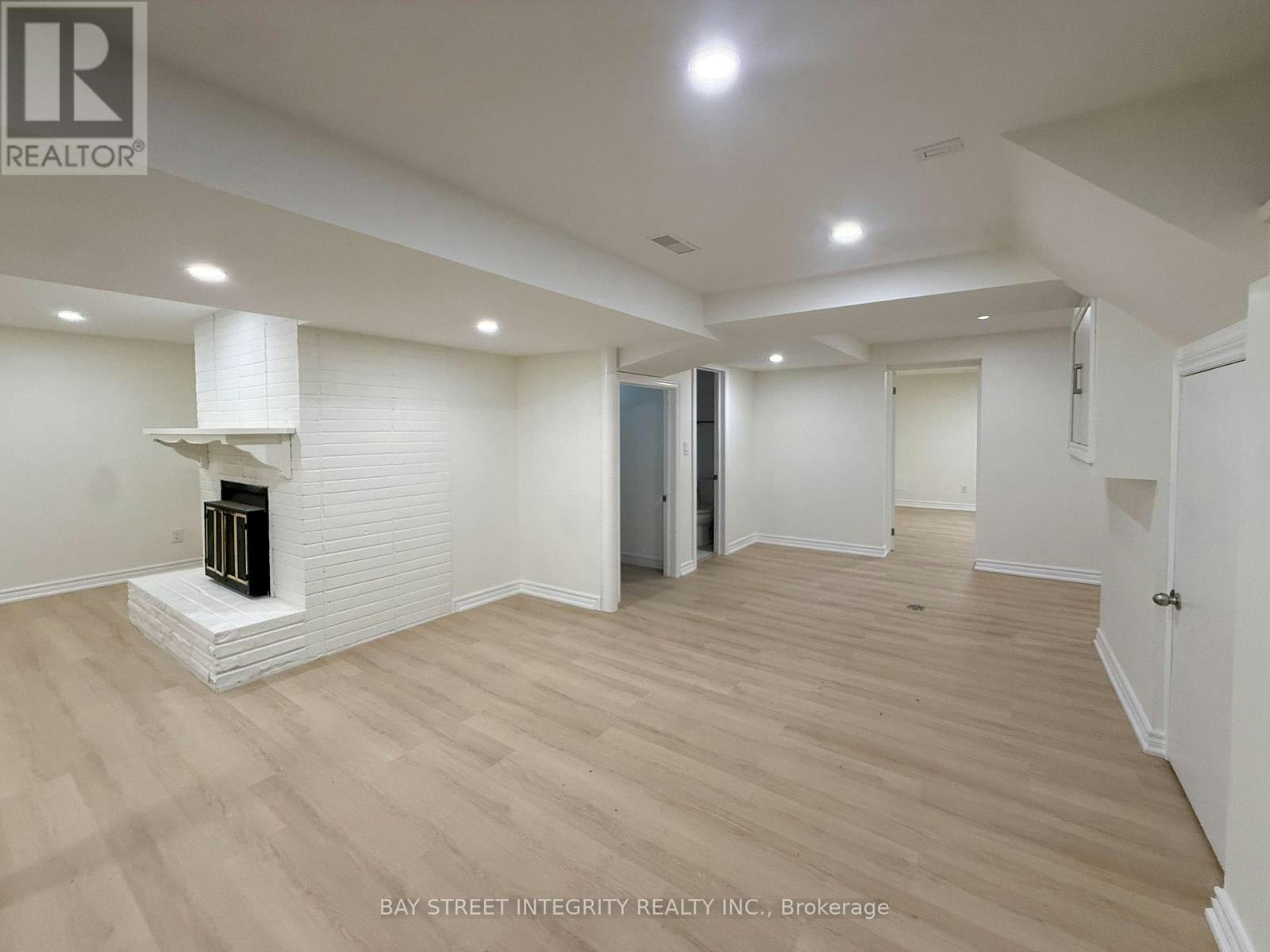 LOWER-40 Rippleton Road, Toronto, ON, M3B 1H6 - 7