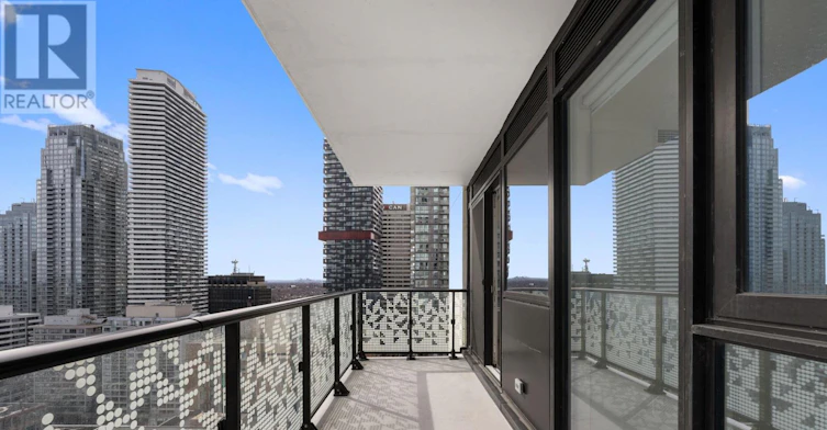 2410-101 Roehampton Avenue, Toronto, ON, M4P 2W2 - 11