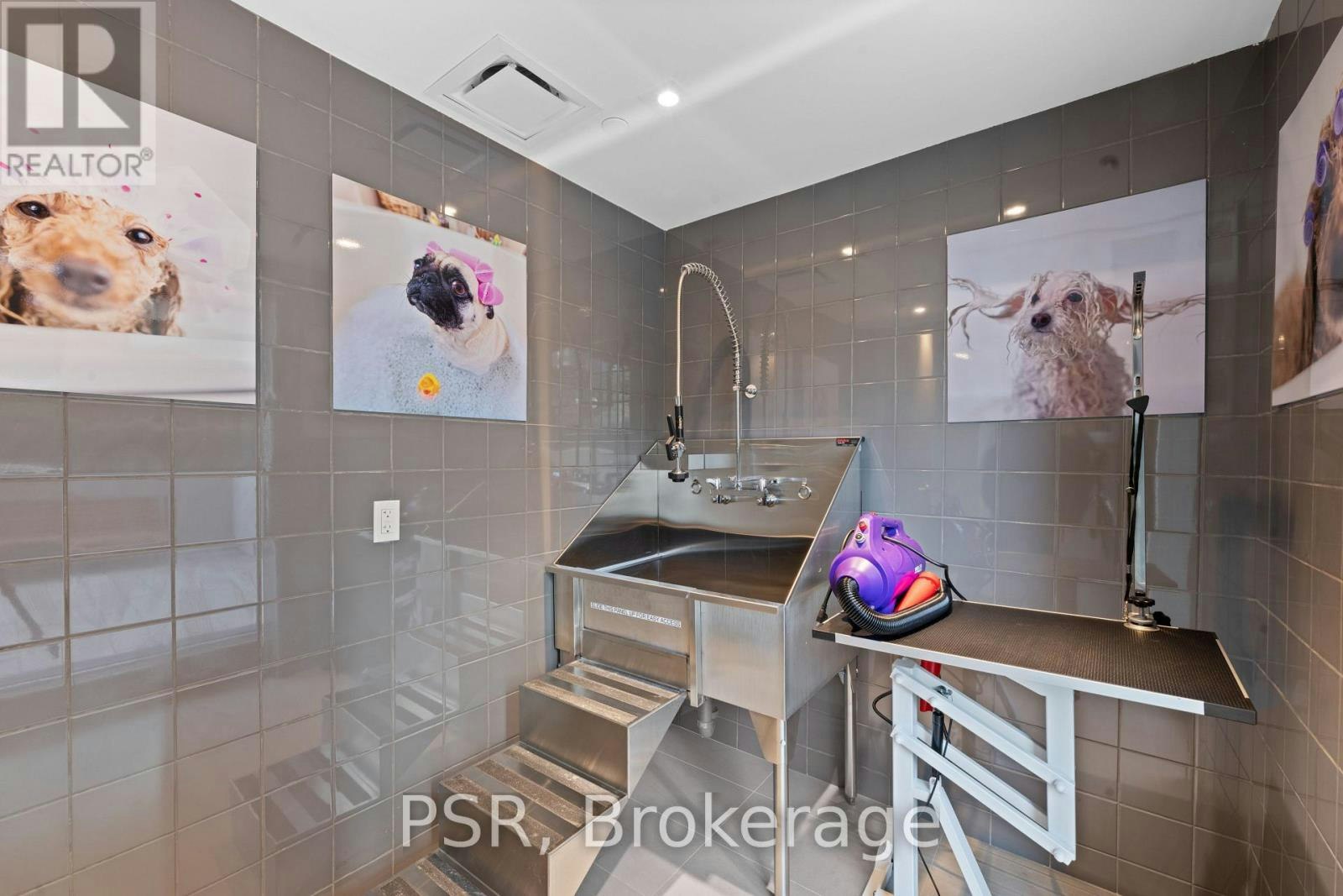 2410-101 Roehampton Avenue, Toronto, ON, M4P 2W2 - 31