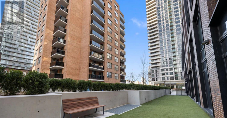 2410-101 Roehampton Avenue, Toronto, ON, M4P 2W2 - 33