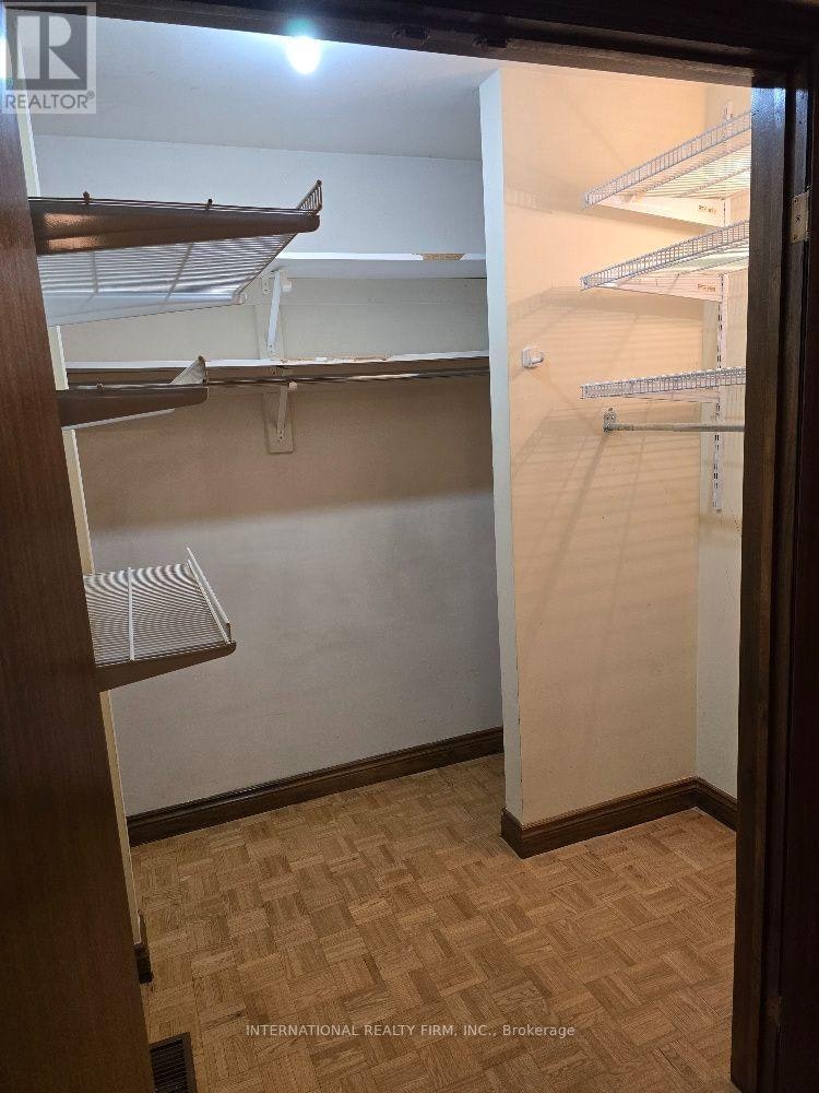 607 Coldstream Avenue, Toronto, ON, M6B 2L1 - 23