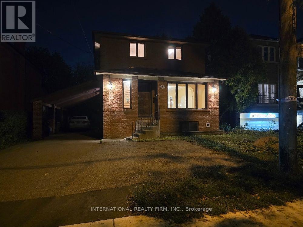607 Coldstream Avenue, Toronto, ON, M6B 2L1 - 29