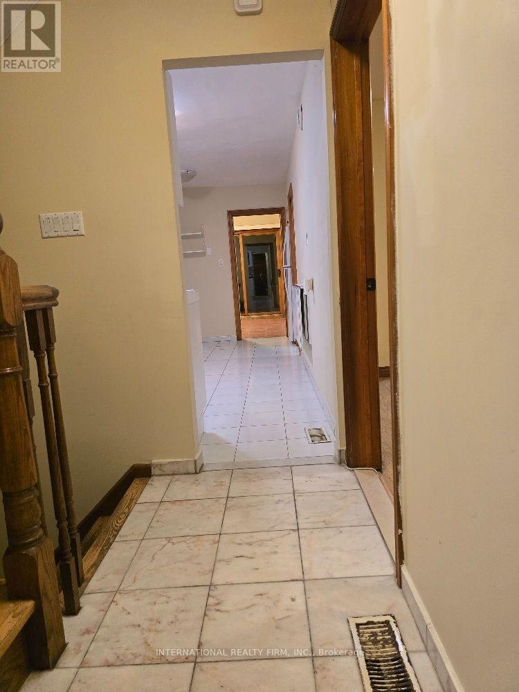607 Coldstream Avenue, Toronto, ON, M6B 2L1 - 28