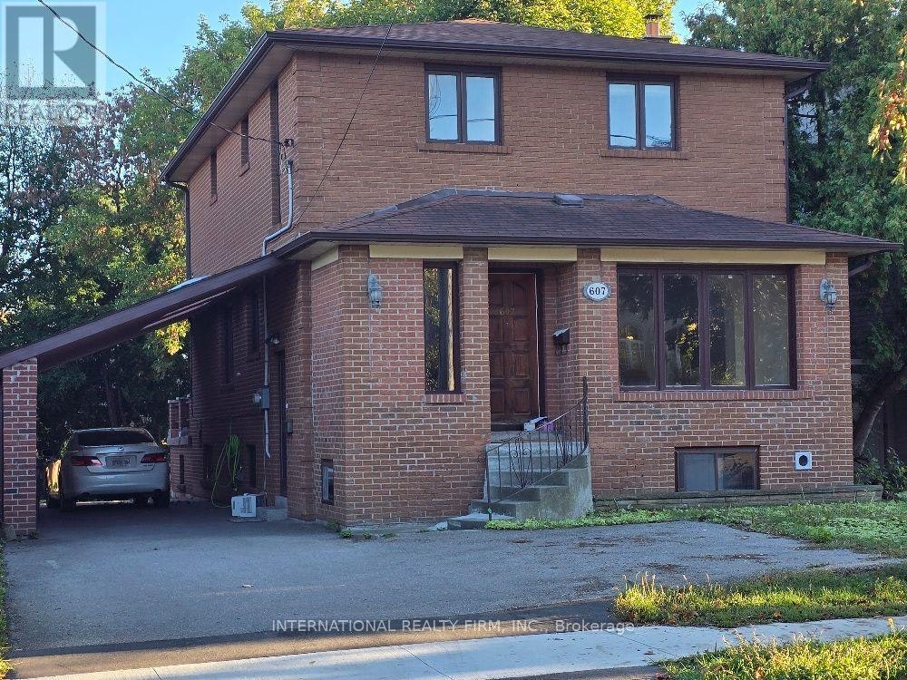 607 Coldstream Avenue, Toronto, ON, M6B 2L1 - 31