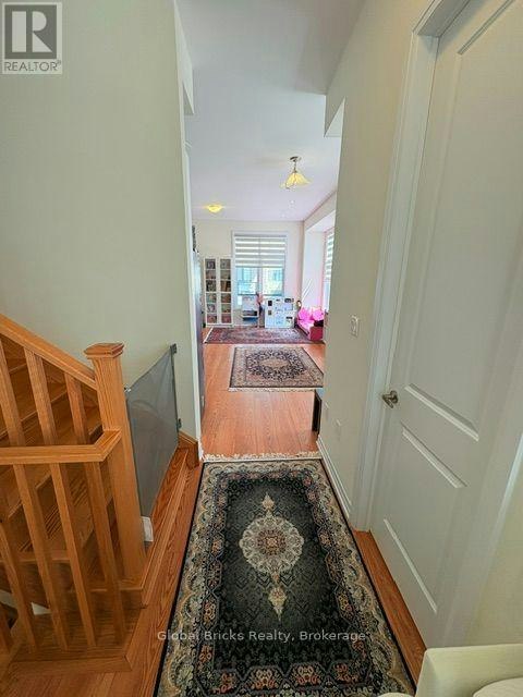 64 Seine Lane E, Richmond Hill, ON, L4E 3R9 - 3
