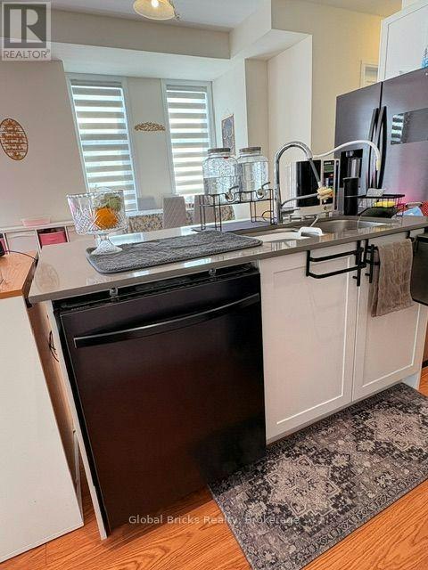 64 Seine Lane E, Richmond Hill, ON, L4E 3R9 - 13