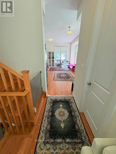 64 Seine Lane E, Richmond Hill, ON, L4E 3R9 - 4
