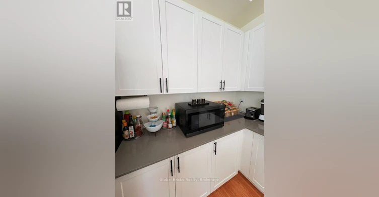 64 Seine Lane E, Richmond Hill, ON, L4E 3R9 - 11