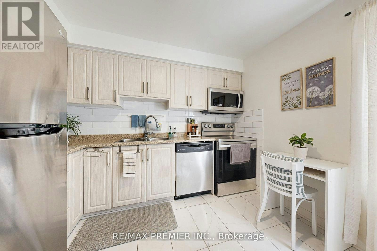 120 Ellerslie Road, Brampton, ON, L6T 4C3 - 5