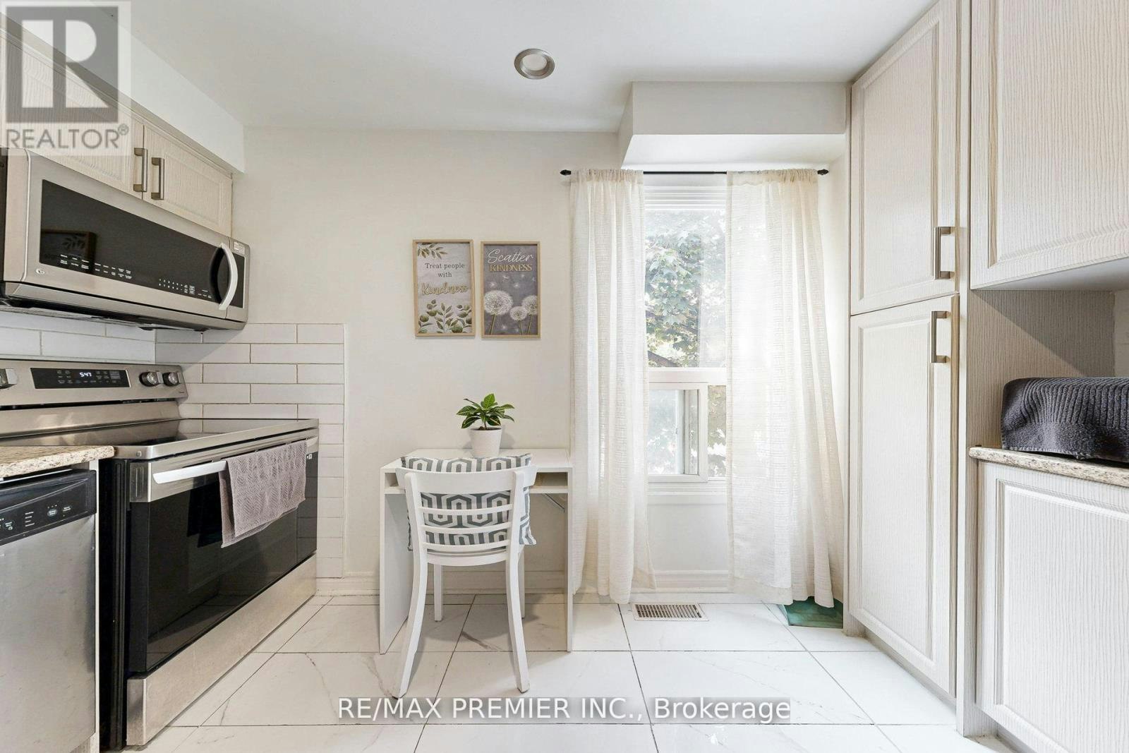 120 Ellerslie Road, Brampton, ON, L6T 4C3 - 7