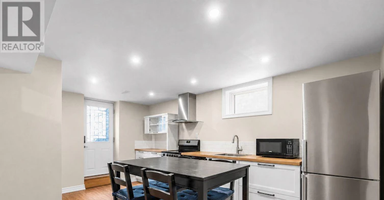 LOWER 2-12 Arkley Crescent, Toronto, ON, M9R 3S3 - 2
