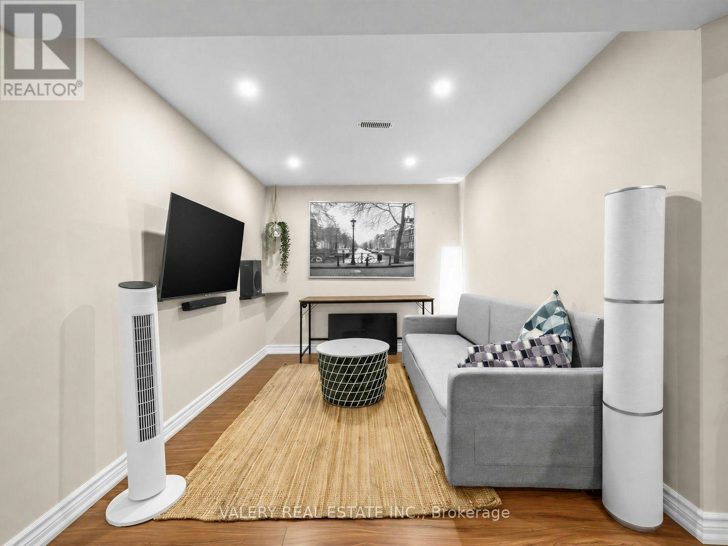 LOWER 2-12 Arkley Crescent, Toronto, ON, M9R 3S3 - 7