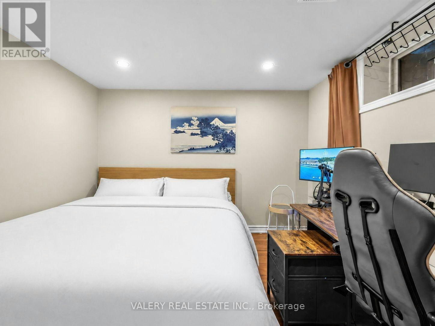LOWER 2-12 Arkley Crescent, Toronto, ON, M9R 3S3 - 11