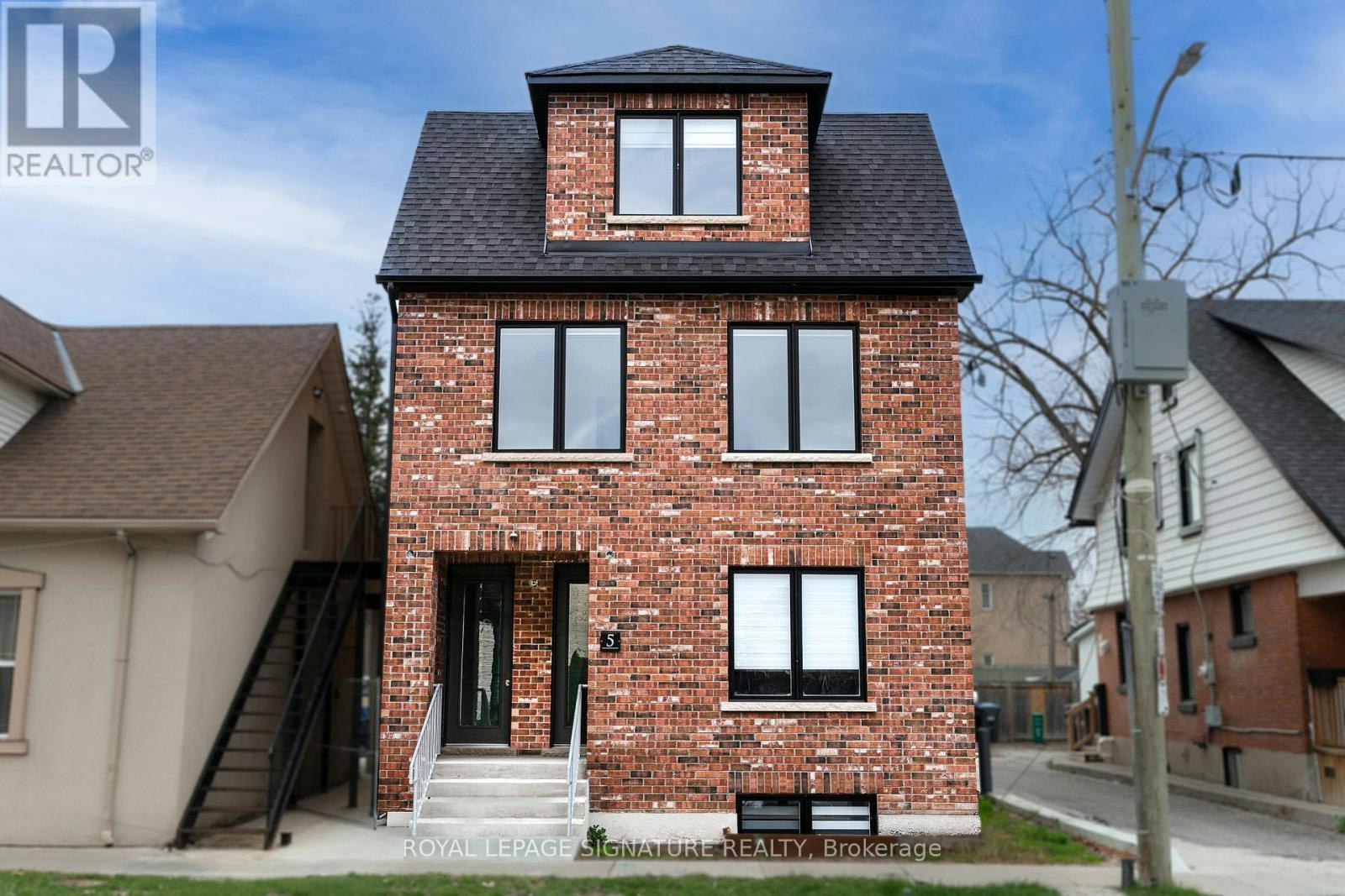 3-5 Mill Street N, Brampton, ON, L6X 1S5