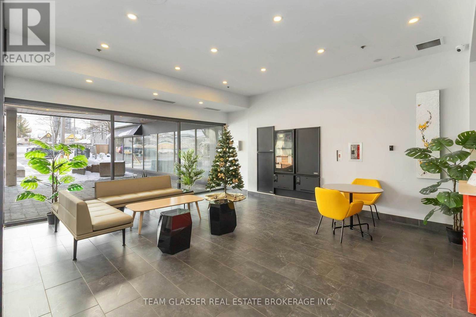 1211-675 Richmond Street, London, ON, N6A 5X4 - 3
