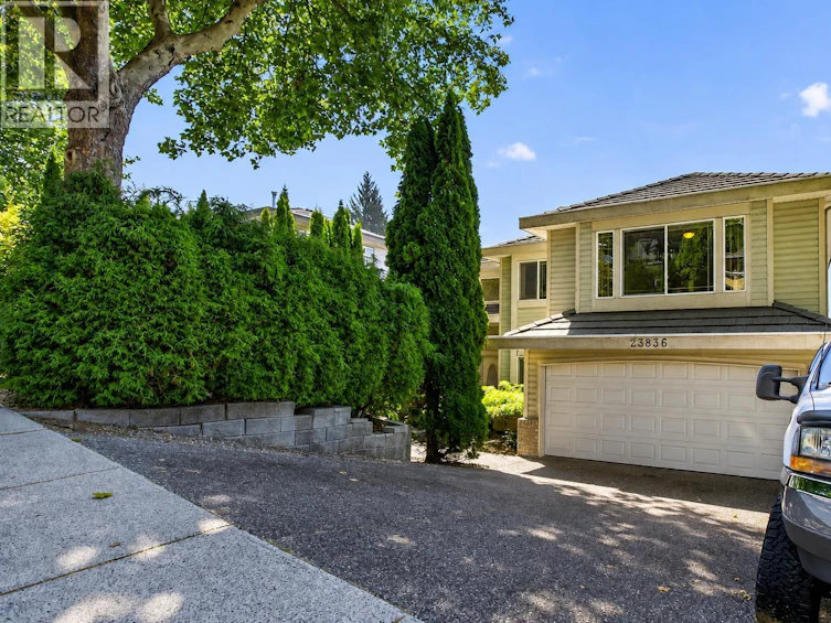 23836 Zeron Avenue, Maple Ridge, BC, V2W 1E3 - 2