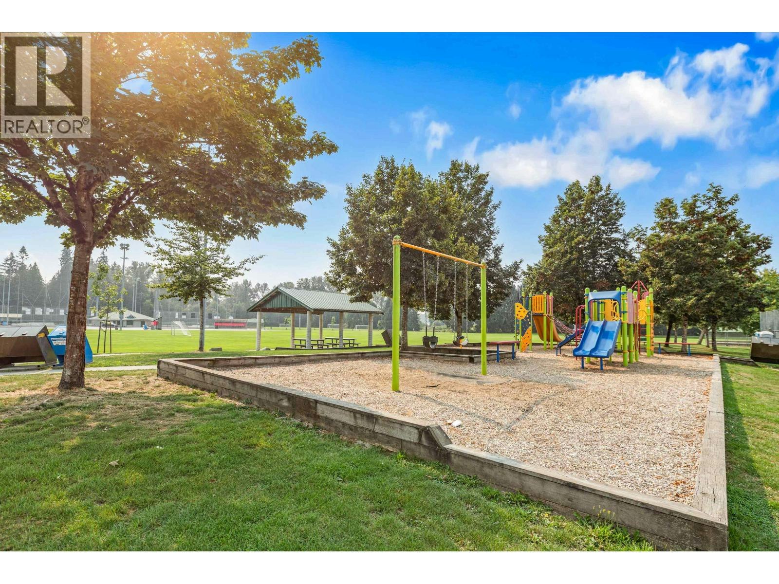 23836 Zeron Avenue, Maple Ridge, BC, V2W 1E3 - 39