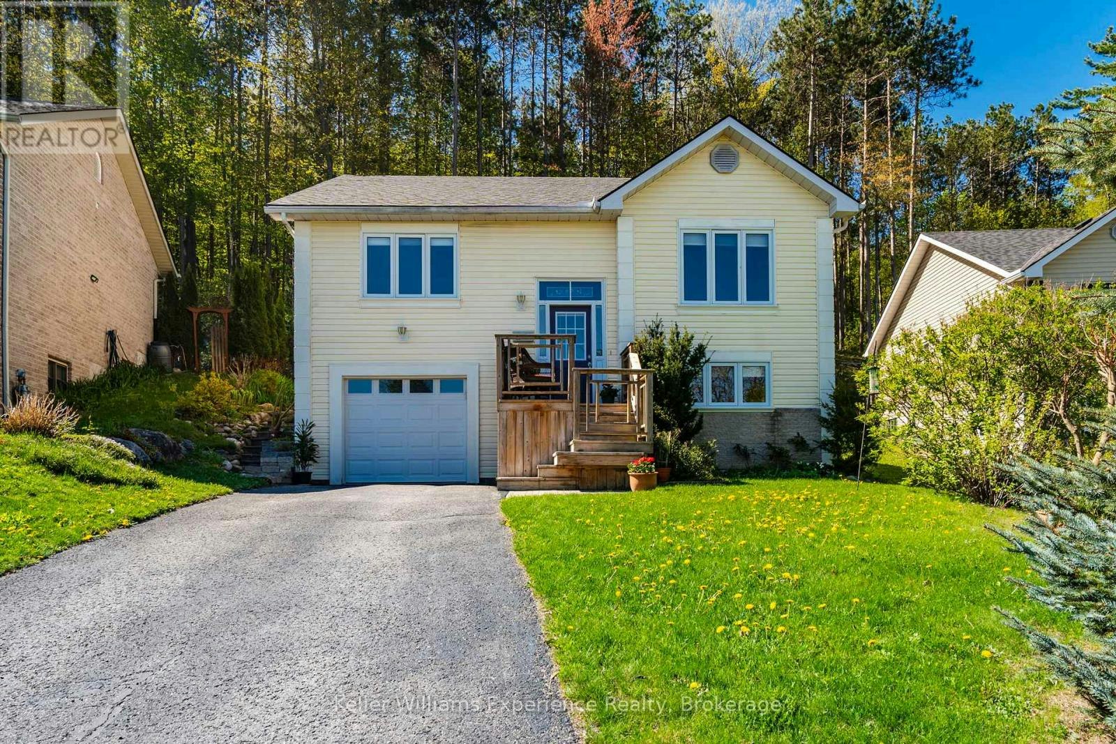 53 Therrien Court, Penetanguishene, ON, L9M 1P6