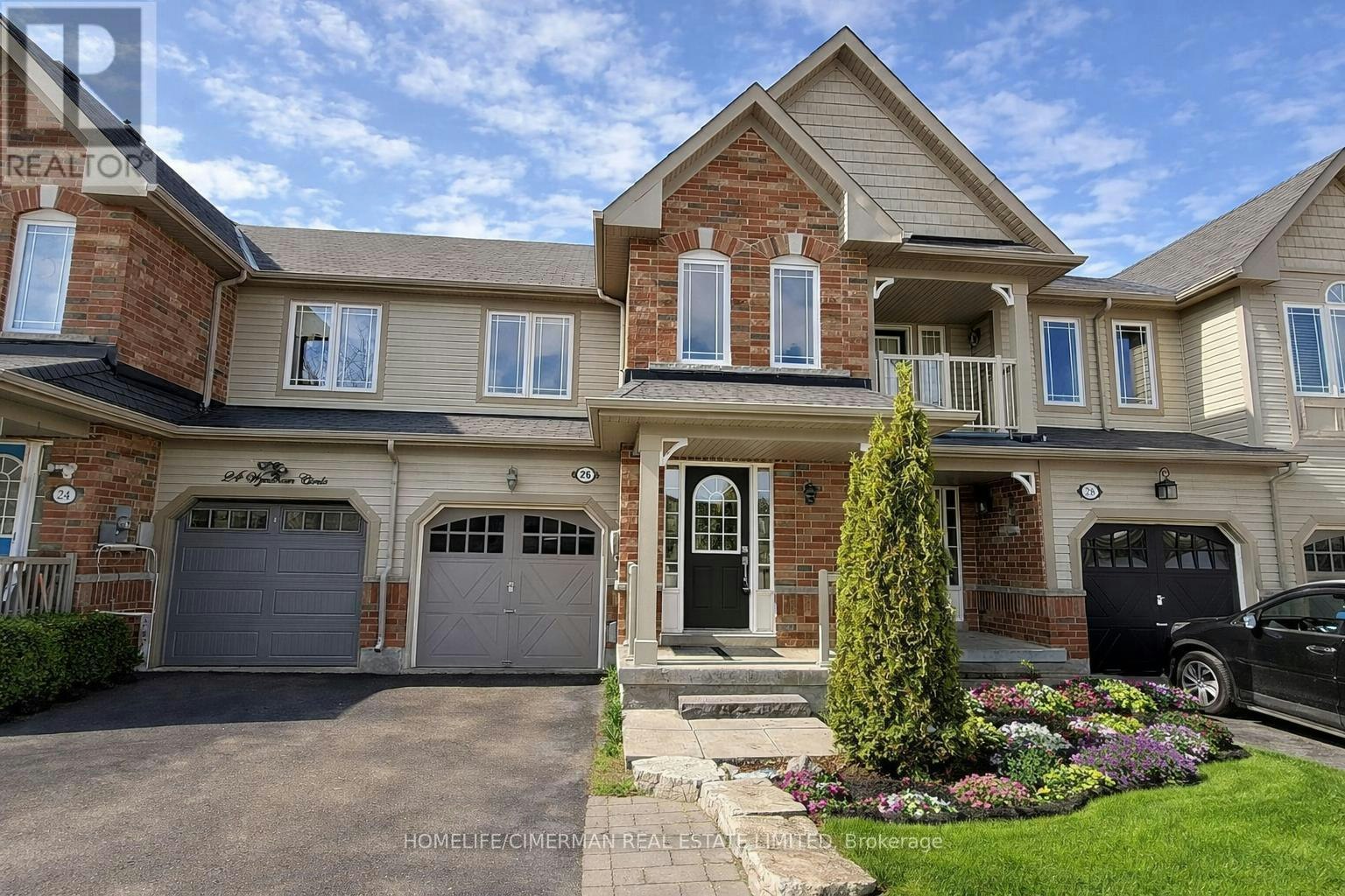 26 Wyndham Circle, Georgina, ON, L0E 1R0 - 2