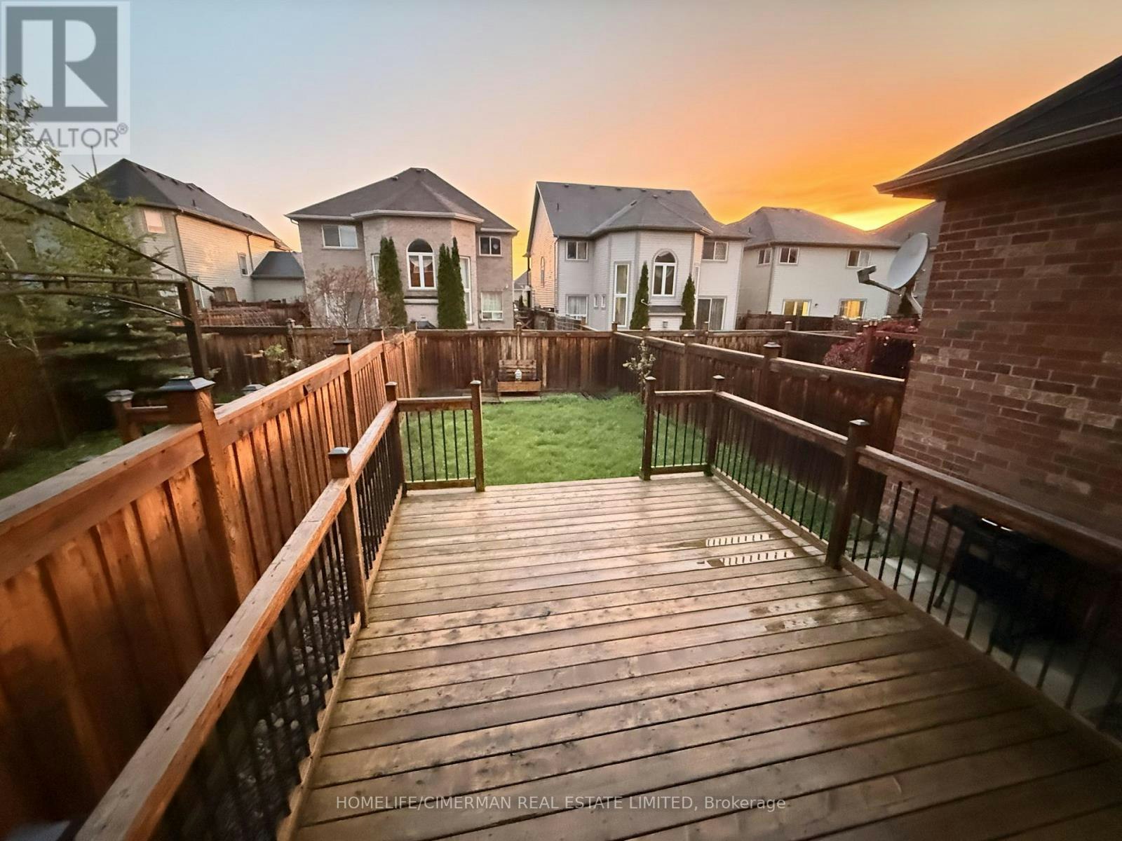 26 Wyndham Circle, Georgina, ON, L0E 1R0 - 16
