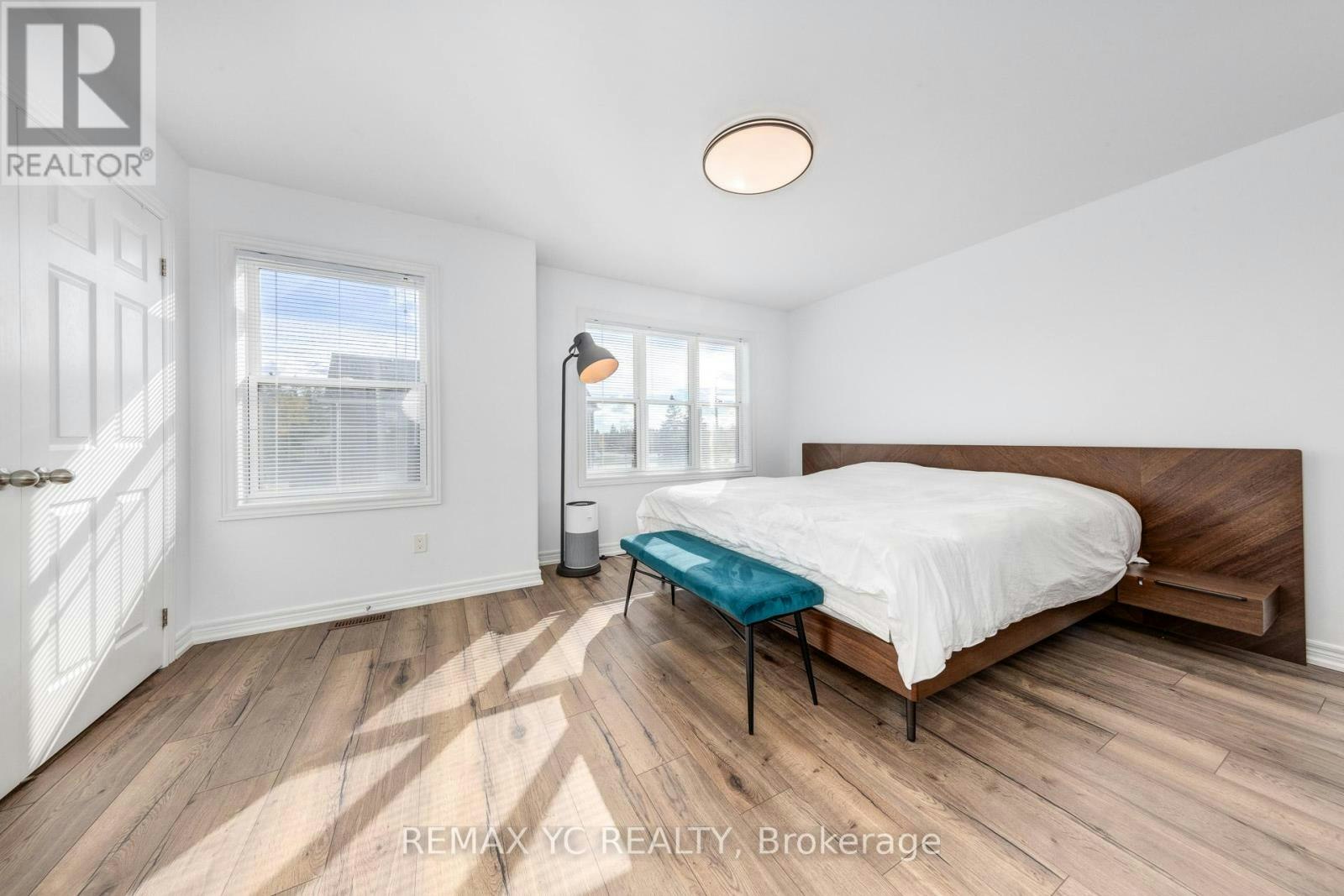 2-1 Leggott Avenue, Barrie, ON, L4N 6B1 - 20