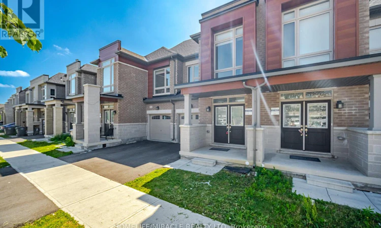 19 Donald Ficht Crescent