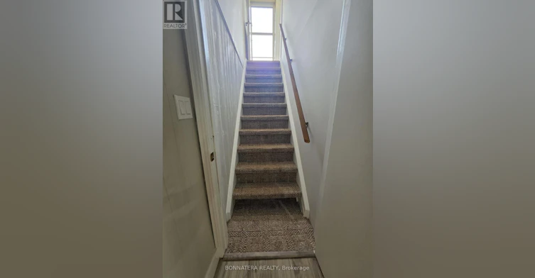 14 Northwood Drive, Brampton, ON, L6X 2L2 - 2