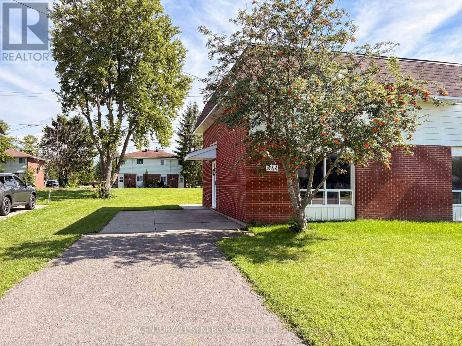 344 Pattie Drive, Carleton Place, ON, K7C 2G3 - 2
