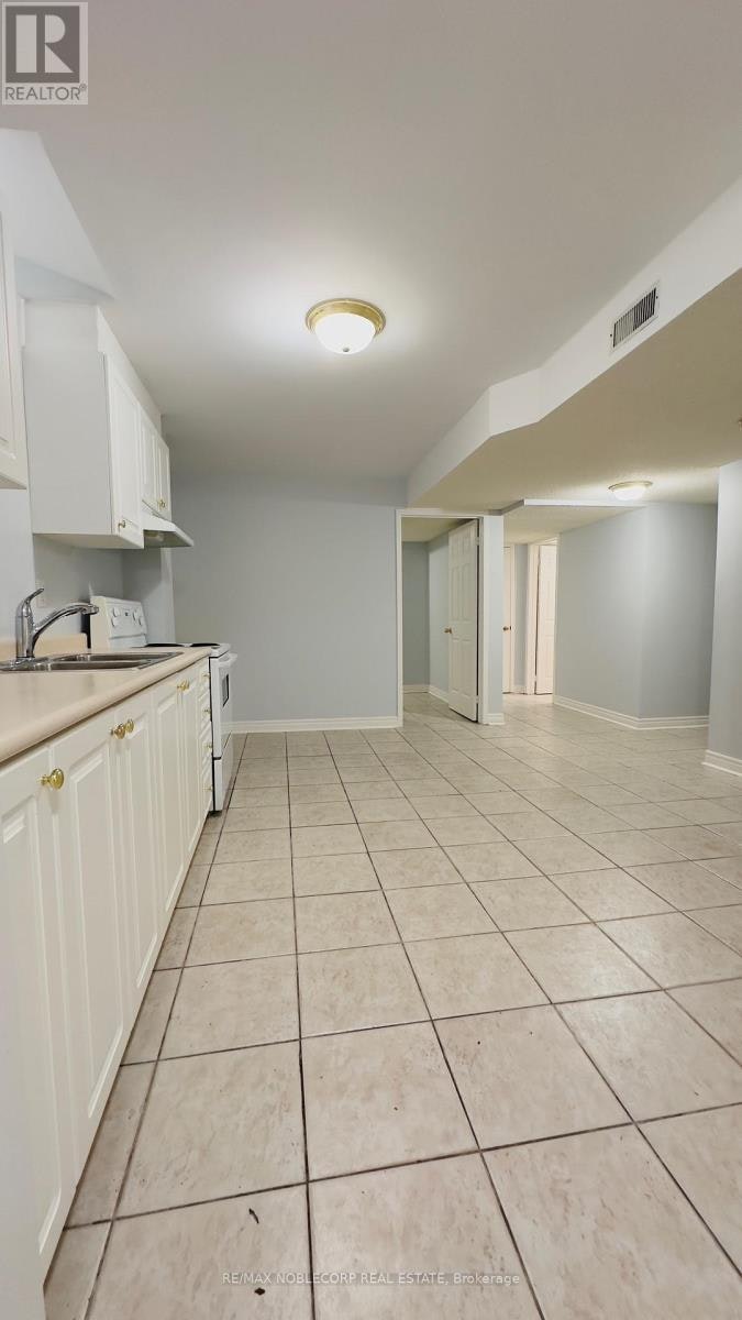 BSMT-188 View North Court, Vaughan, ON, L4L 8S3 - 11