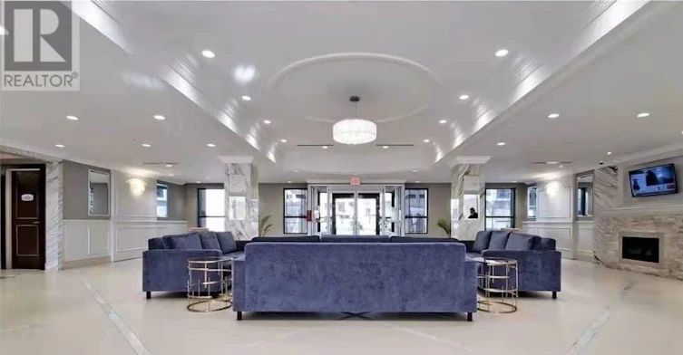 701-38 Cedarland Drive, Markham, ON, L6G 0G7 - 2