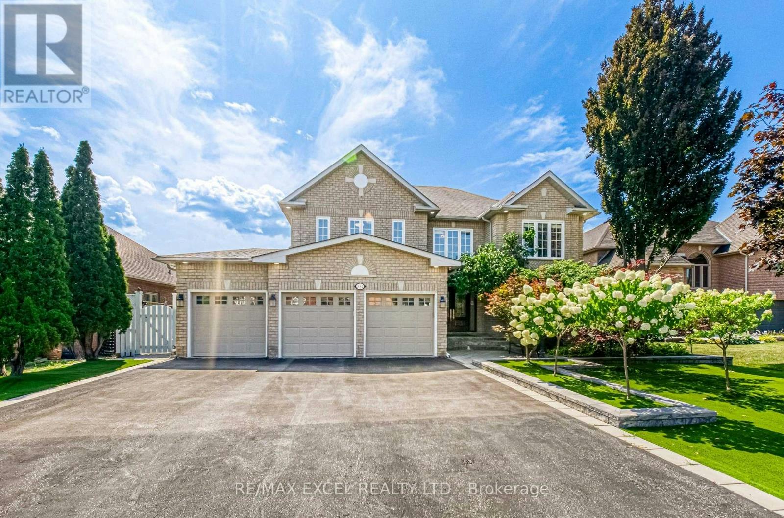 352 Crofters Road, Vaughan, ON, L4L 8Y3