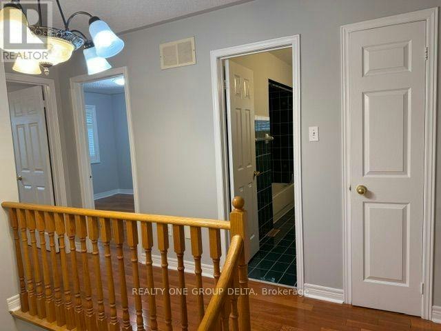 UPPER-24 Arborview Crescent, Toronto, ON, M9W 7B3 - 22
