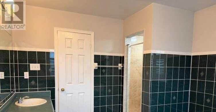 UPPER-24 Arborview Crescent, Toronto, ON, M9W 7B3 - 33