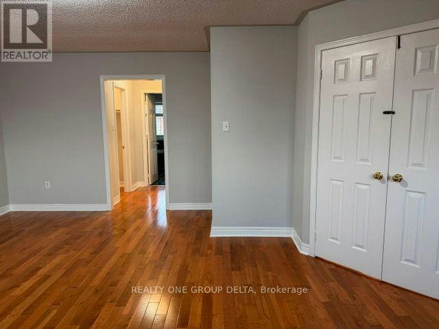 UPPER-24 Arborview Crescent, Toronto, ON, M9W 7B3 - 29