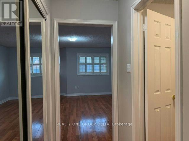 UPPER-24 Arborview Crescent, Toronto, ON, M9W 7B3 - 30