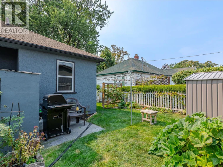 174 Bassett Street, Penticton, BC, V2A 5W2 - 36