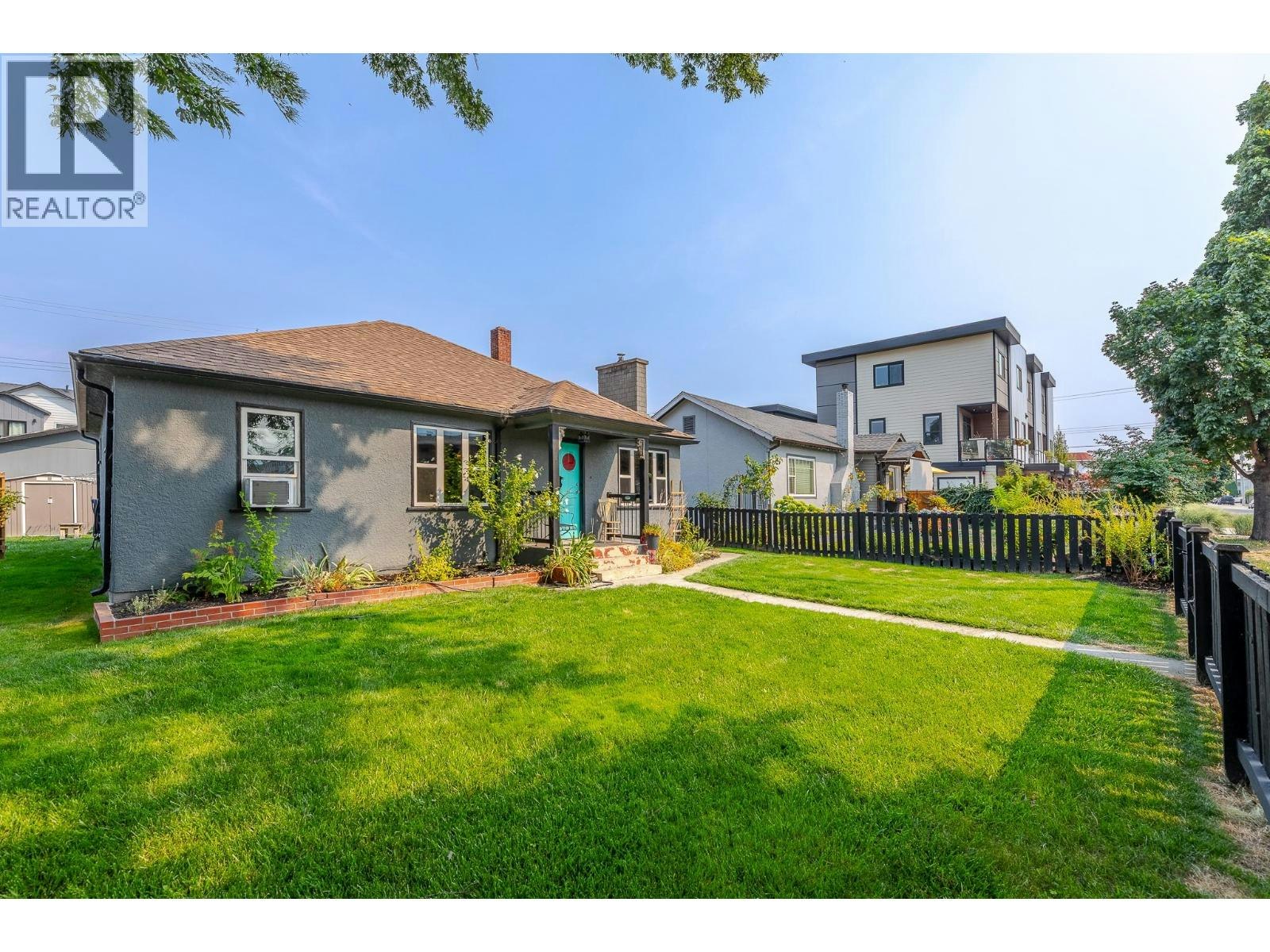 174 Bassett Street - 3