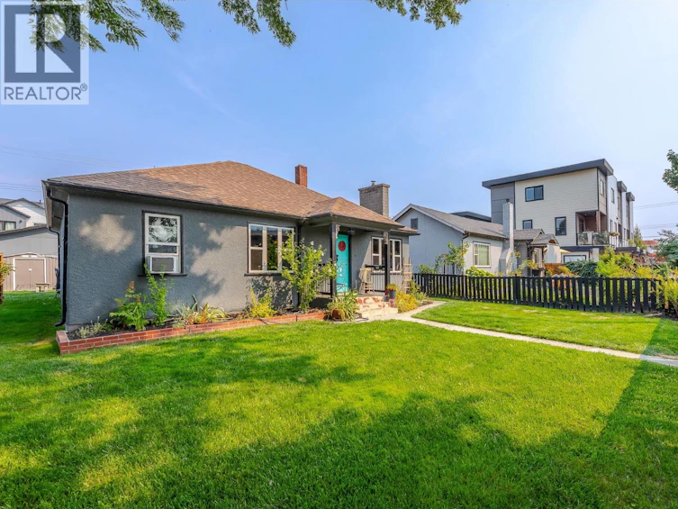 174 Bassett Street, Penticton, BC, V2A 5W2 - 3