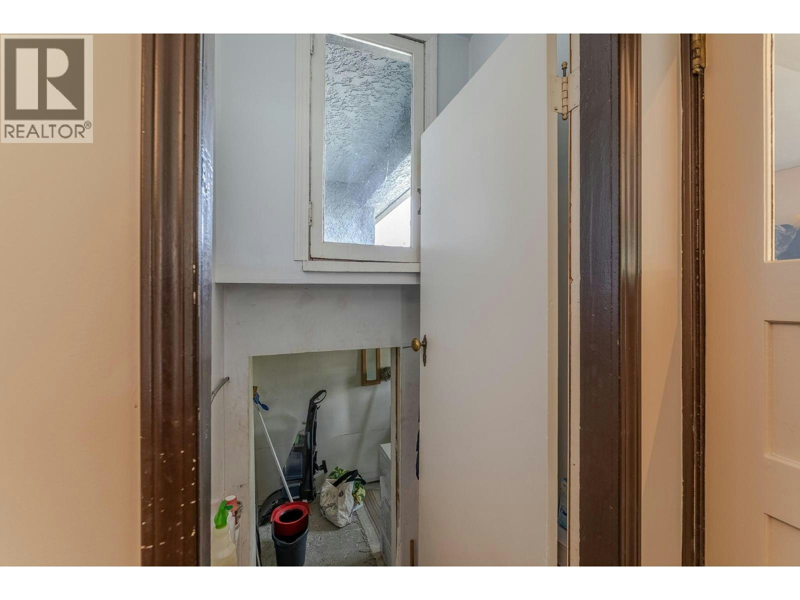 174 Bassett Street, Penticton, BC, V2A 5W2 - 18