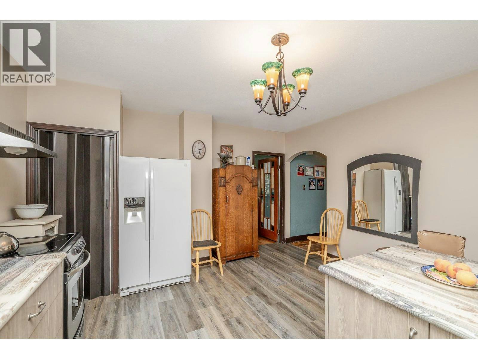 174 Bassett Street, Penticton, BC, V2A 5W2 - 15