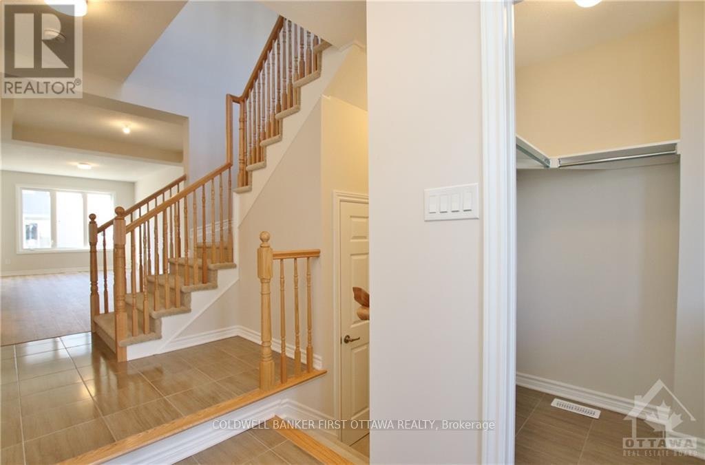 236 Atima Circle, Ottawa, ON, K2J 6T3 - 3