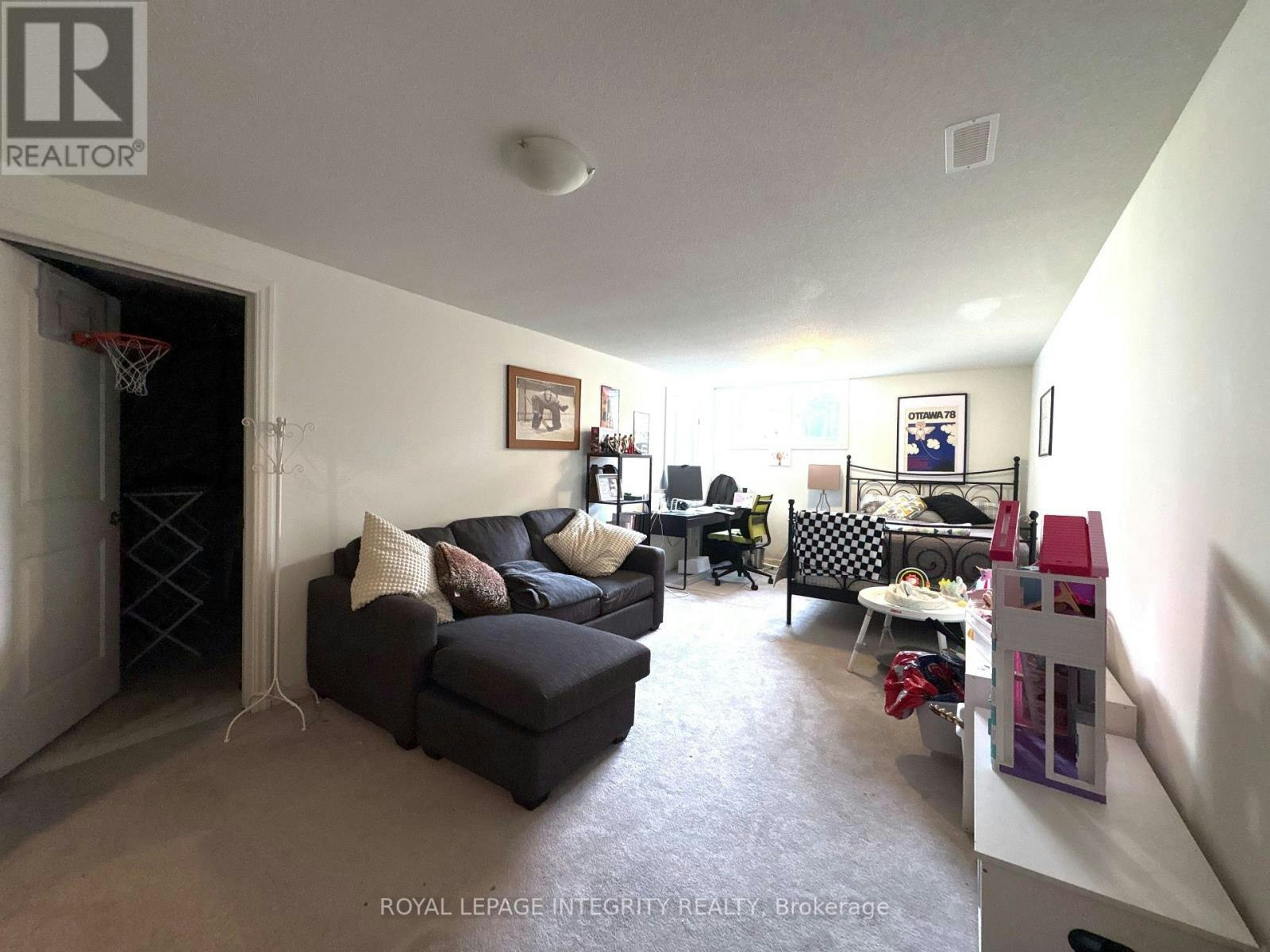 148 Overberg Way, Ottawa, ON, K2S 0V8 - 25