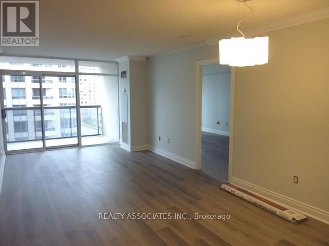 801-880 Grandview Way, Toronto, ON, M2N 7B2