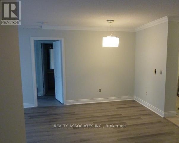801-880 Grandview Way, Toronto, ON, M2N 7B2 - 5