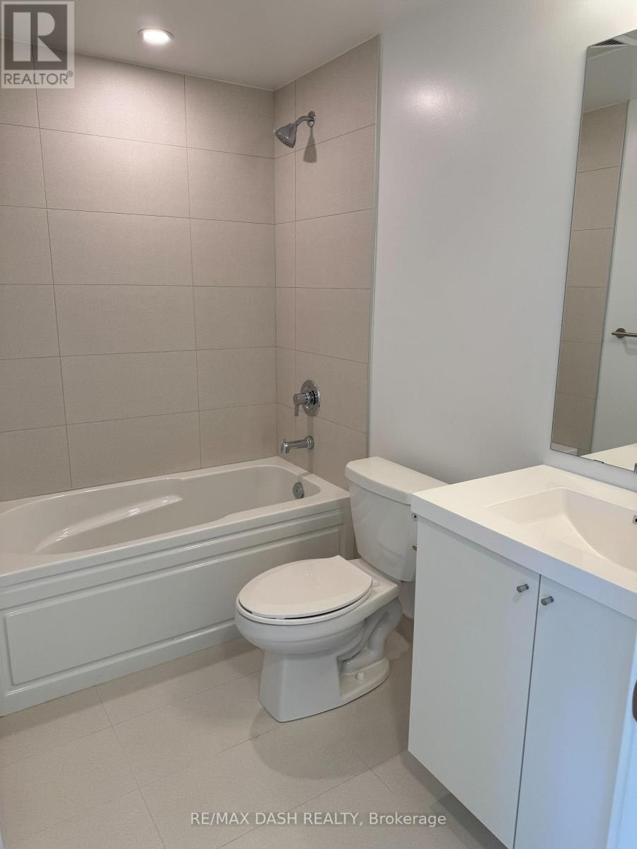 1742-2545 Simcoe Street N, Oshawa, ON, L1L 0W3 - 4