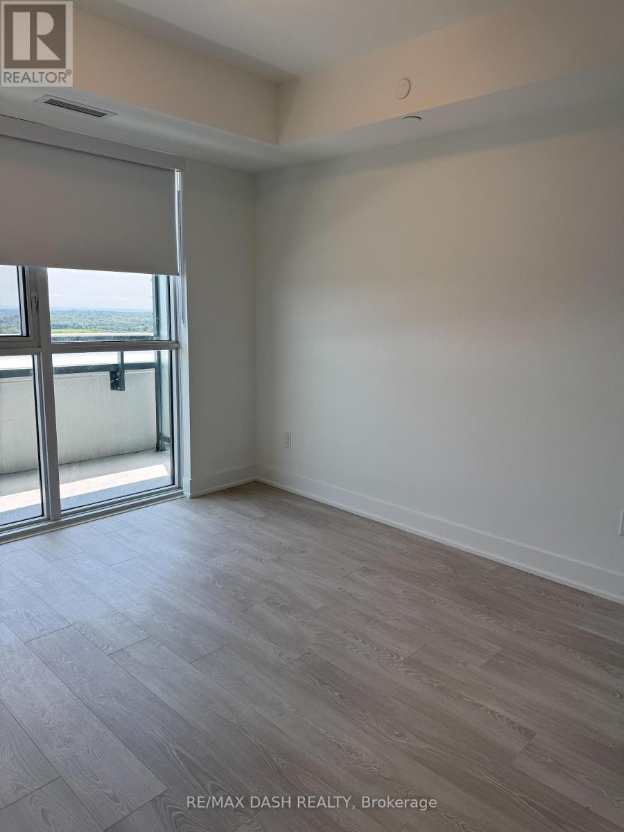 1742-2545 Simcoe Street N, Oshawa, ON, L1L 0W3 - 9