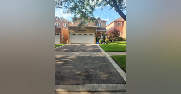 28 Iles Street, Ajax, ON, L1T 3V4