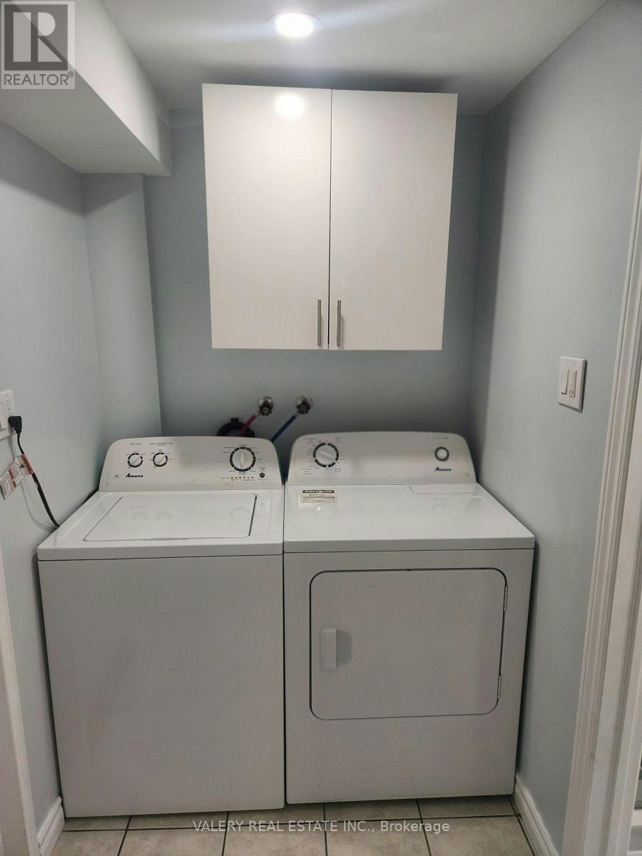 28 Iles Street, Ajax, ON, L1T 3V4 - 12