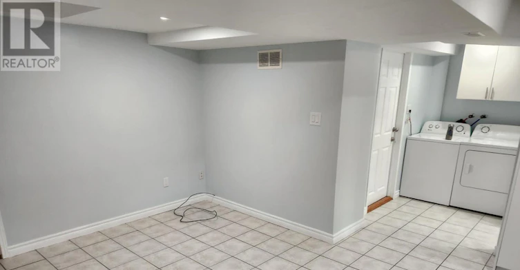 28 Iles Street, Ajax, ON, L1T 3V4 - 7